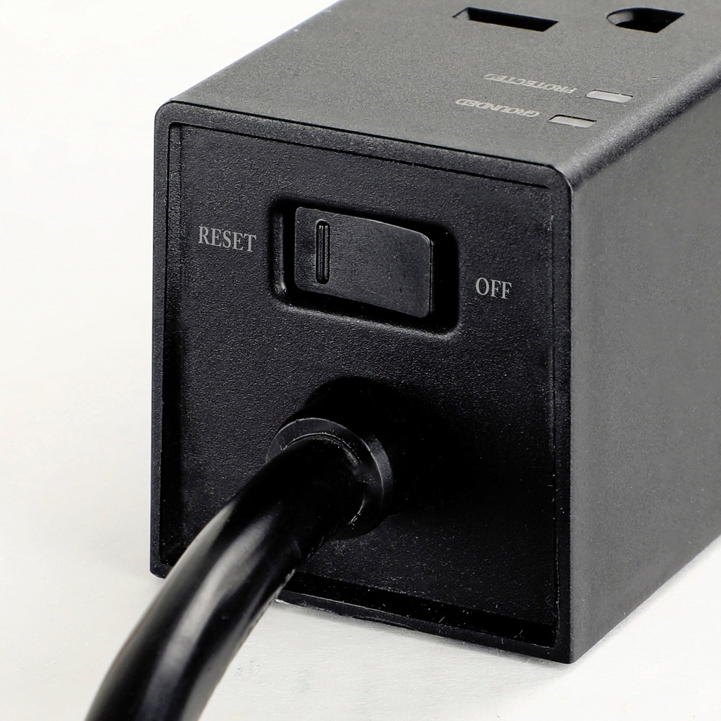 Prime PBSUC404 9 Outlet 3000 Joule Surge Protector with USB Charging and 8ft Cord